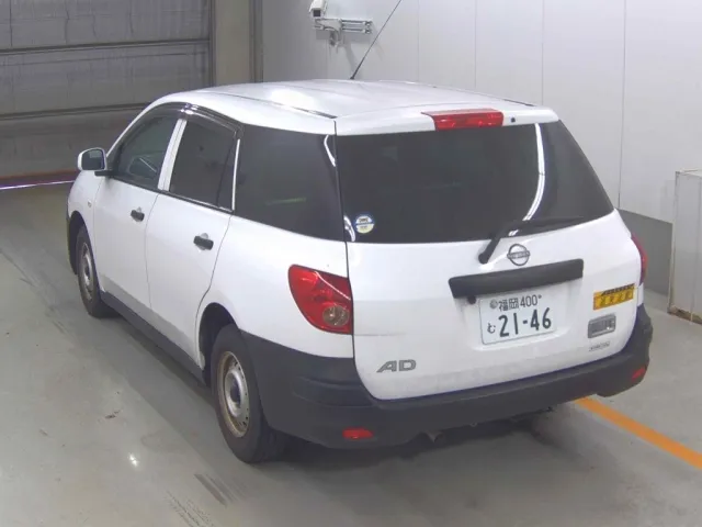 NISSAN AD 2023