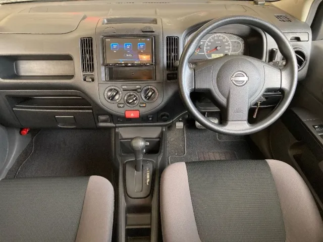 NISSAN AD 2022