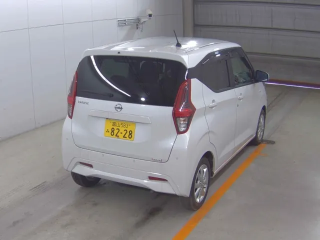 NISSAN DAYZ 2022