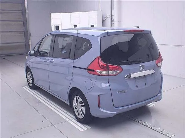 HONDA FREED 2022