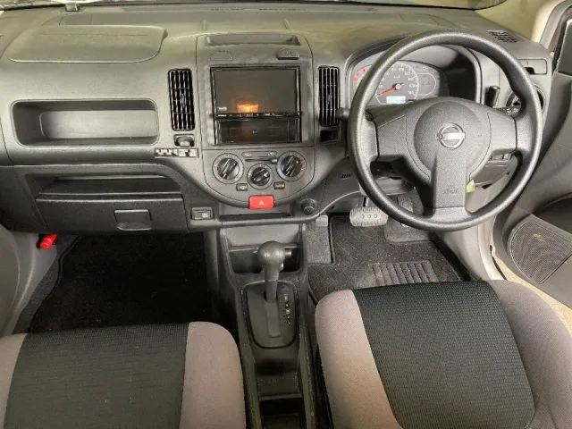 NISSAN AD 2021