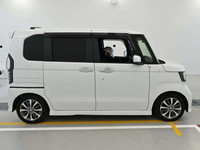 HONDA N BOX 2023
