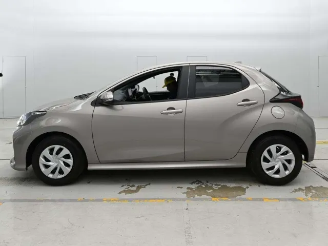 TOYOTA YARIS 2023