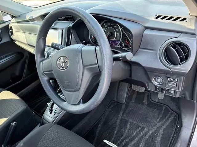 TOYOTA COROLLA AXIO 2023