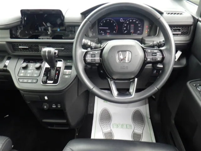 HONDA STEP WAGON 2022