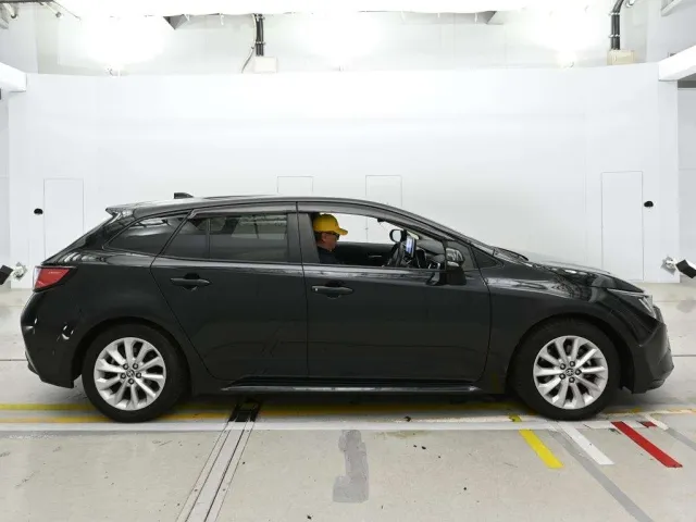 TOYOTA COROLLA TOURING 2021