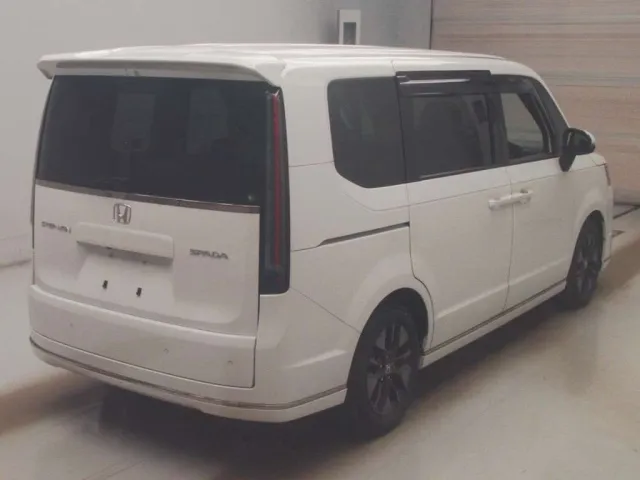HONDA STEP WAGON 2023