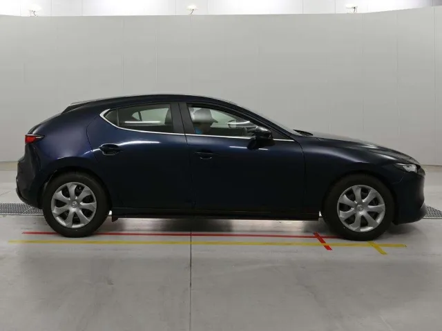 MAZDA MAZDA3 2023