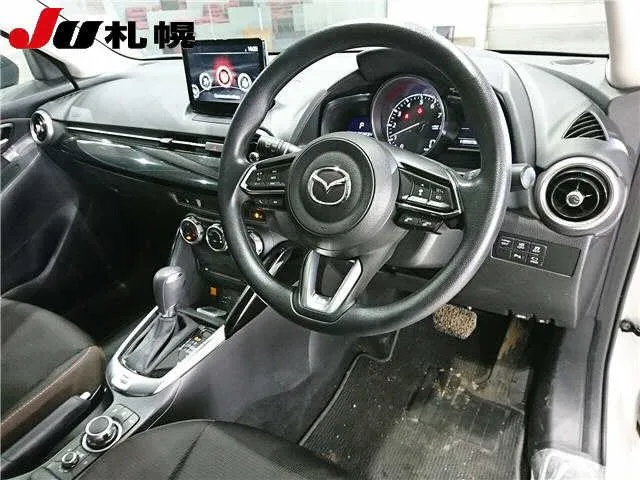 MAZDA MAZDA2 2022