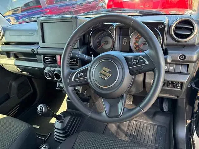 SUZUKI JIMNY SIERRA 2023