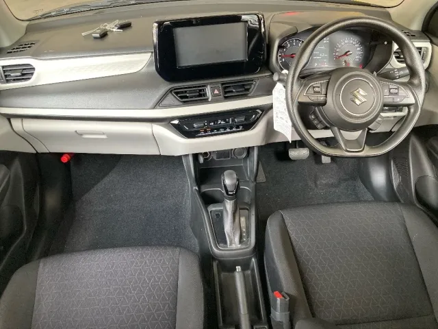 SUZUKI SWIFT 2023