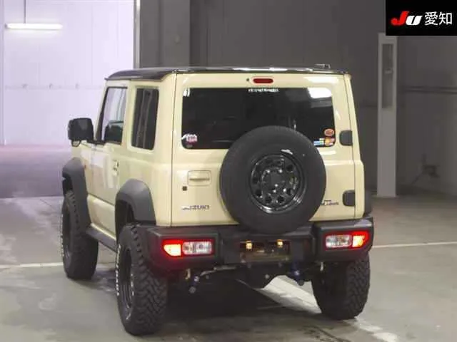 SUZUKI JIMNY SIERRA 2023