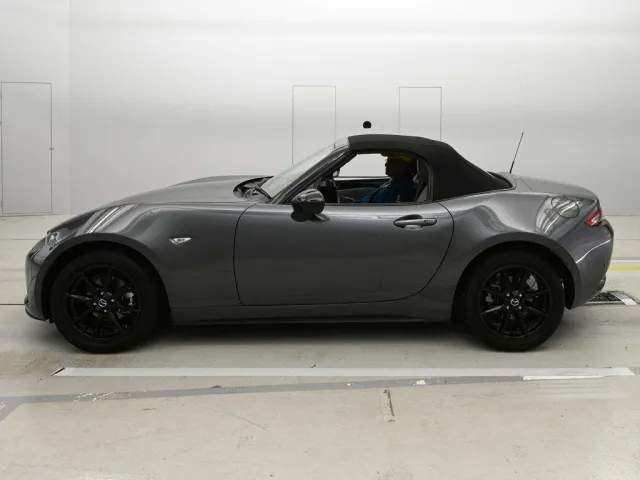 MAZDA ROADSTER 2023