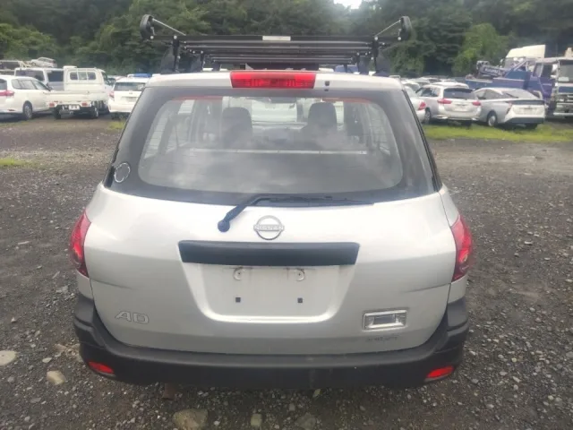 NISSAN AD 2021