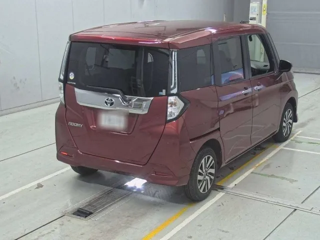 TOYOTA ROOMY 2023
