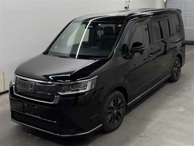 HONDA STEP WAGON 2023