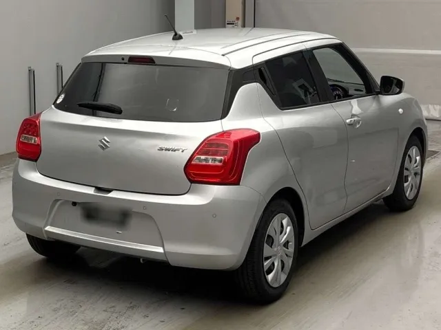 SUZUKI SWIFT 2023
