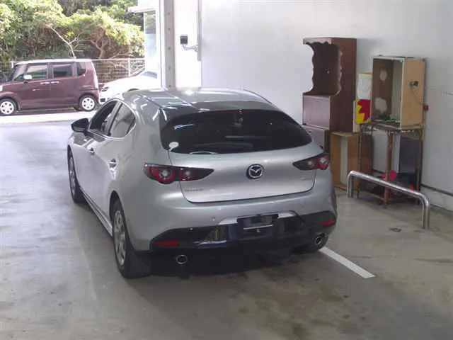 MAZDA MAZDA3 2023