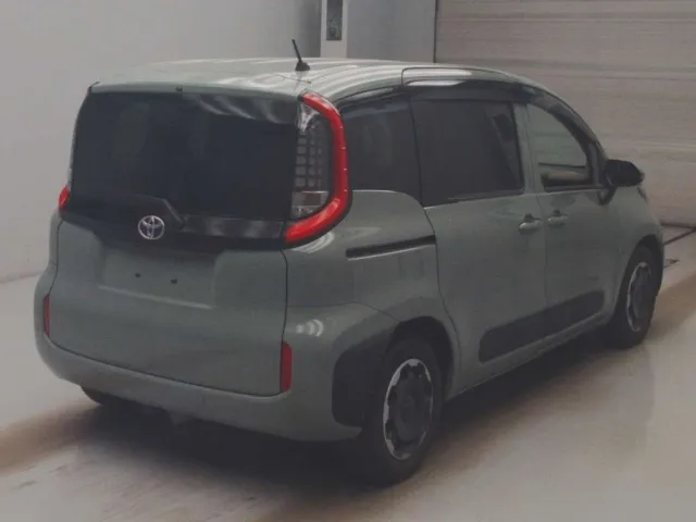 TOYOTA SIENTA 2023