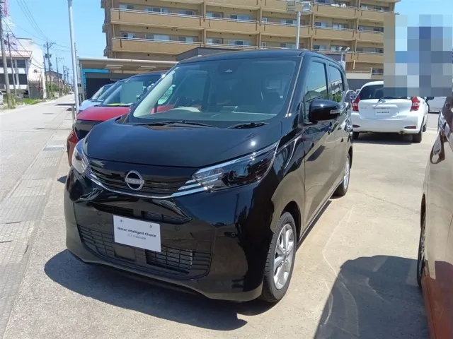 NISSAN DAYZ 2023