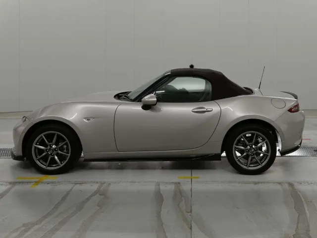MAZDA ROADSTER 2023