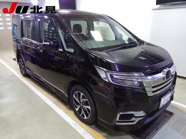 HONDA STEP WAGON 2021