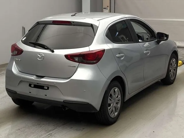 MAZDA MAZDA2 2022