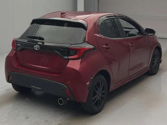TOYOTA YARIS 2023
