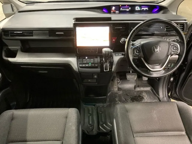 HONDA STEP WAGON 2021