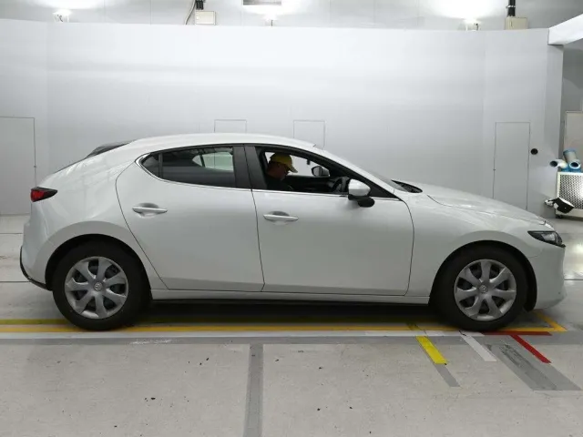 MAZDA MAZDA3 2023