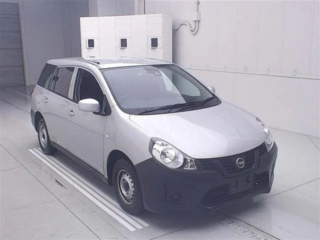 NISSAN AD 2023