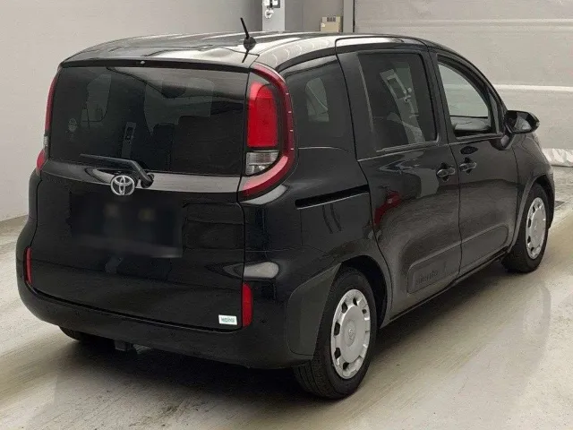 TOYOTA SIENTA 2023