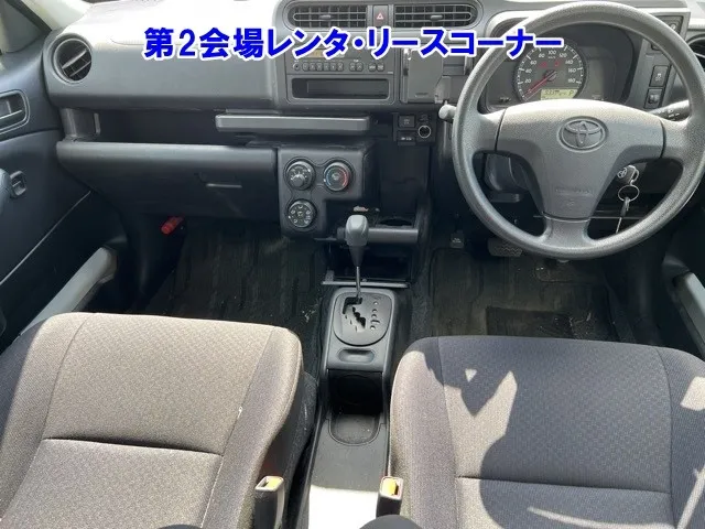 TOYOTA PROBOX 2023