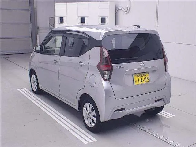 NISSAN DAYZ 2022