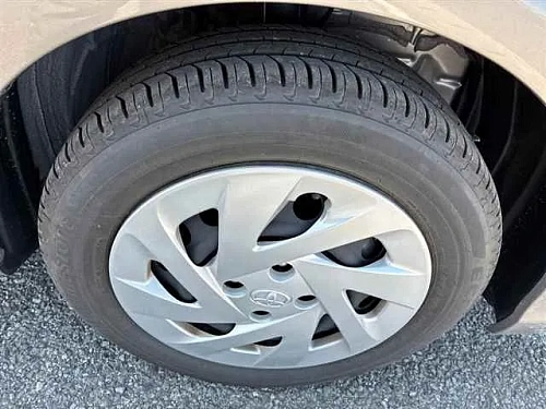 TOYOTA COROLLA AXIO 2023