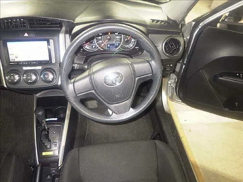 TOYOTA COROLLA FIELDER 2023