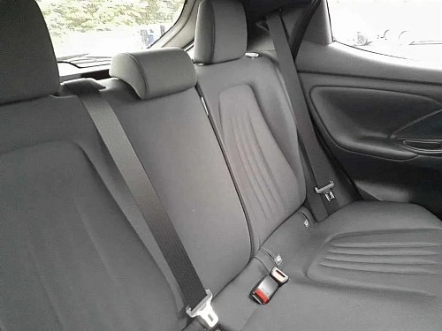TOYOTA YARIS 2023