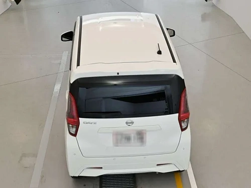NISSAN DAYZ 2022