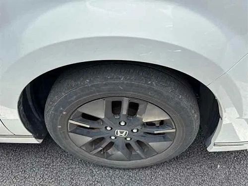 HONDA STEP WAGON 2023