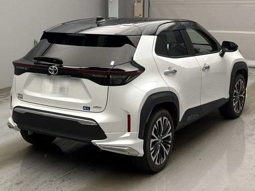 TOYOTA YARIS CROSS 2023