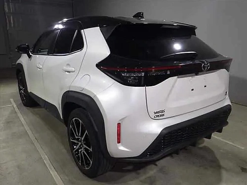 TOYOTA YARIS CROSS 2023