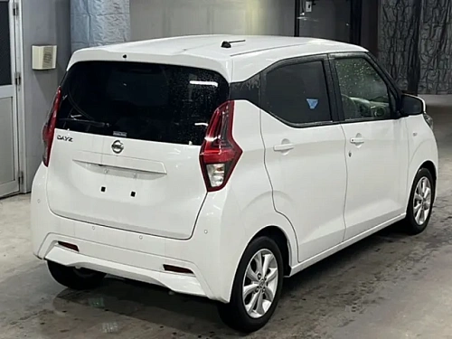 NISSAN DAYZ 2022