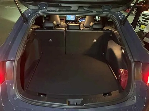 TOYOTA COROLLA TOURING 2023