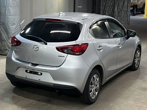 MAZDA MAZDA2 2022