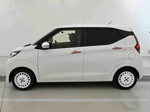NISSAN DAYZ 2023