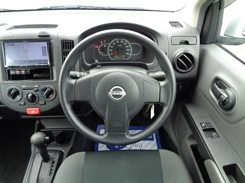 NISSAN AD 2022