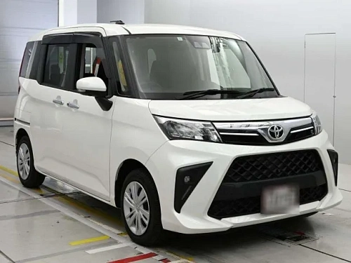 TOYOTA ROOMY 2023