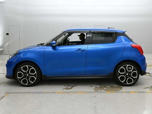 SUZUKI SWIFT 2022