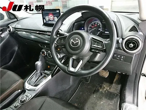 MAZDA MAZDA2 2022