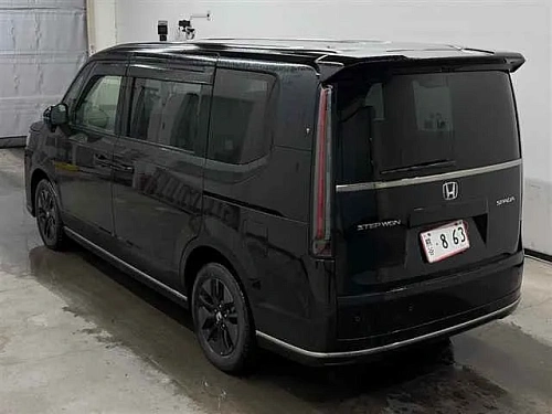 HONDA STEP WAGON 2023